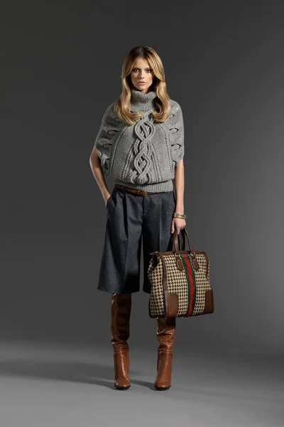 Look 11